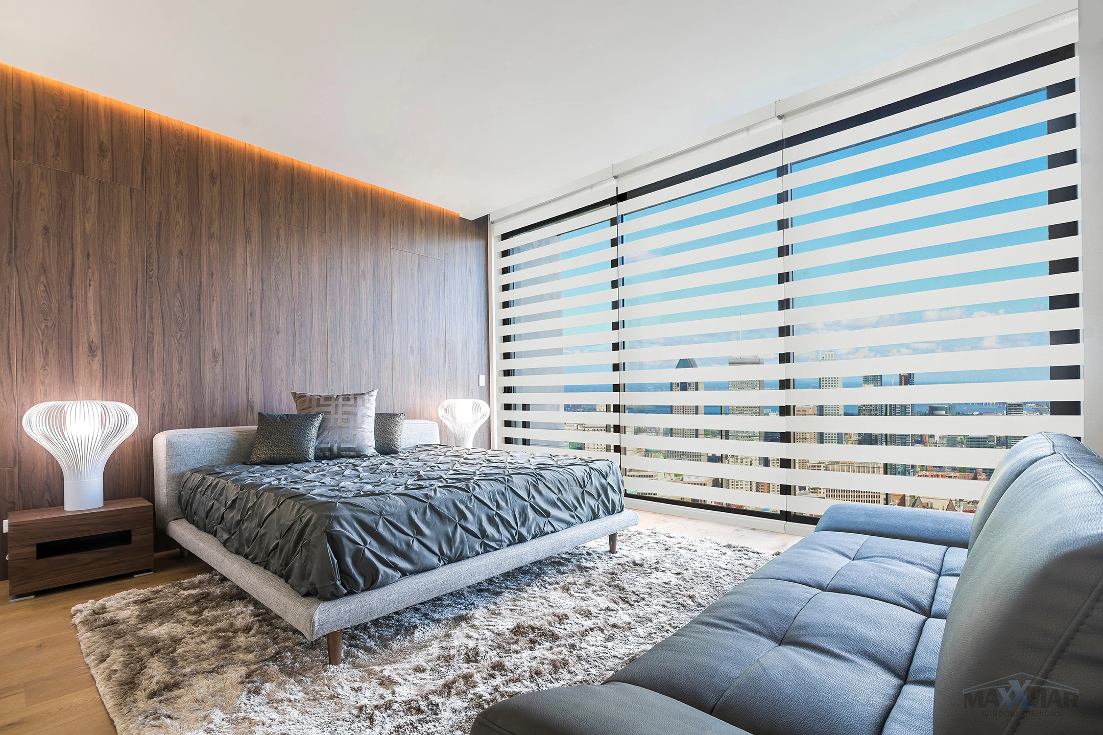 Maxxmar Dual banded shades in a bedroom with a square cassette.